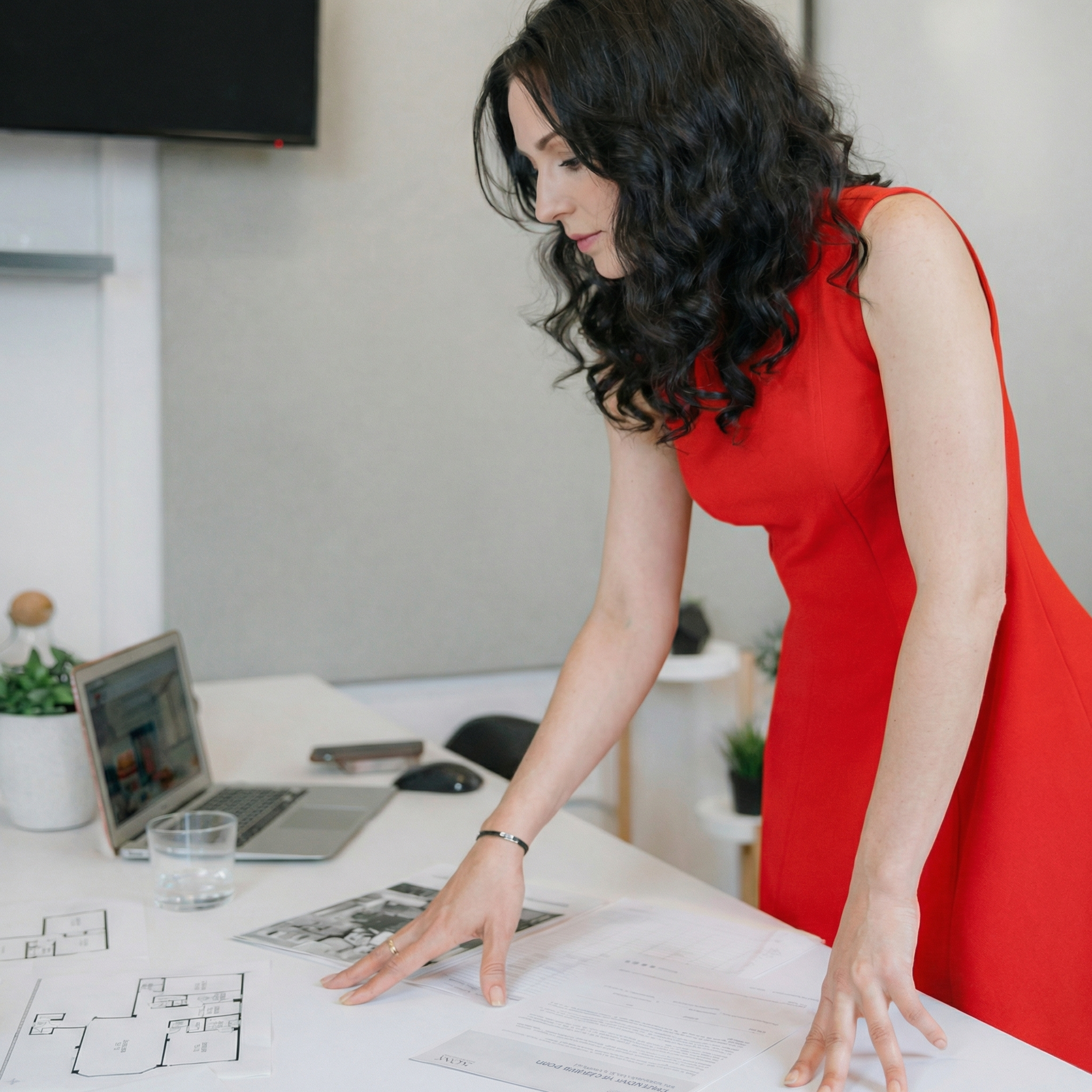 Dubai property management, rental, and resale services